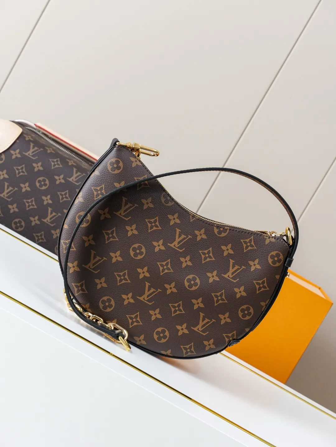 Monogram Chain Bag Leather