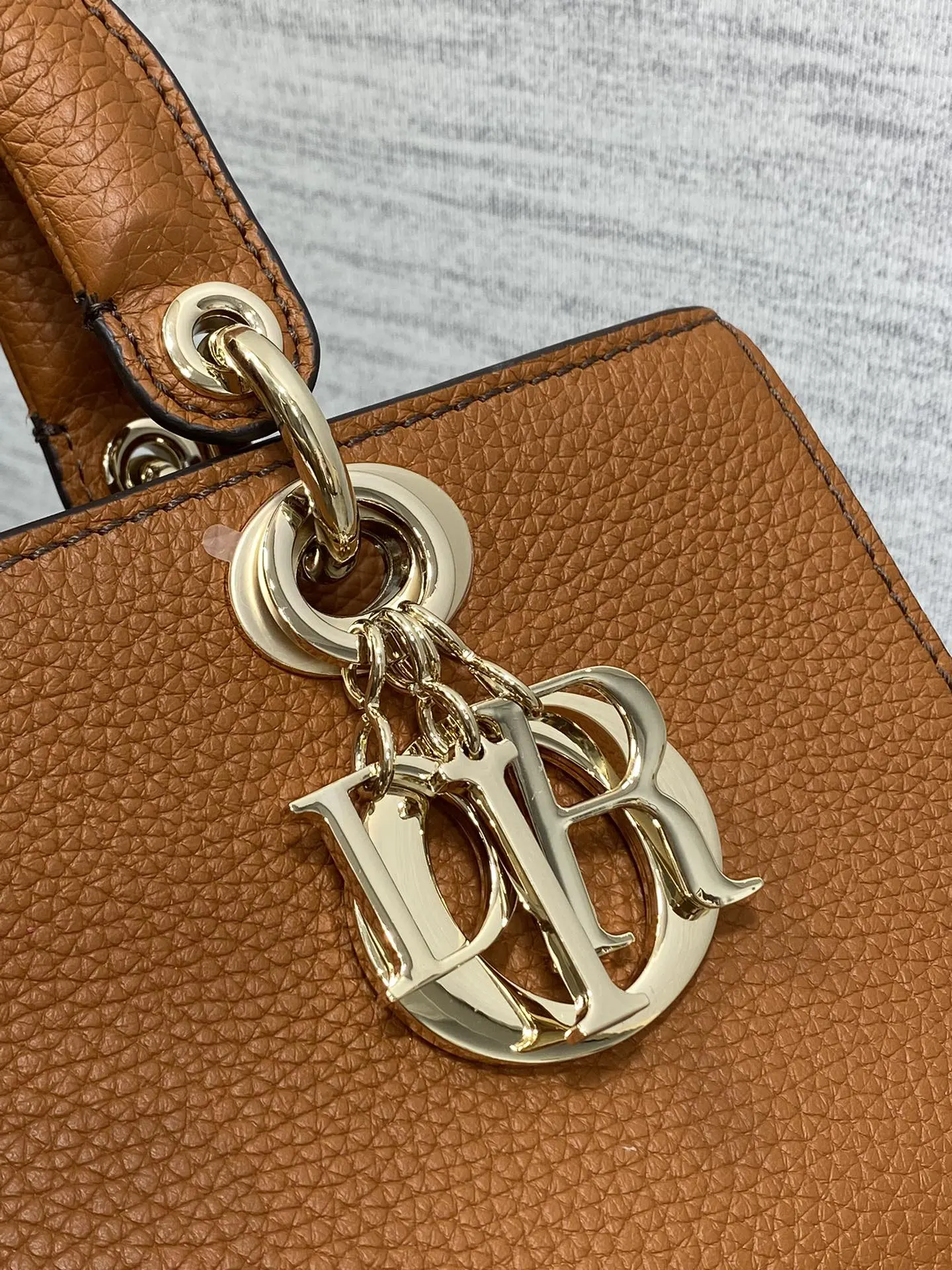 Dior 黑色 牛皮 进口 牛皮横款戴妃包 Lady 手提包 通勤手提款