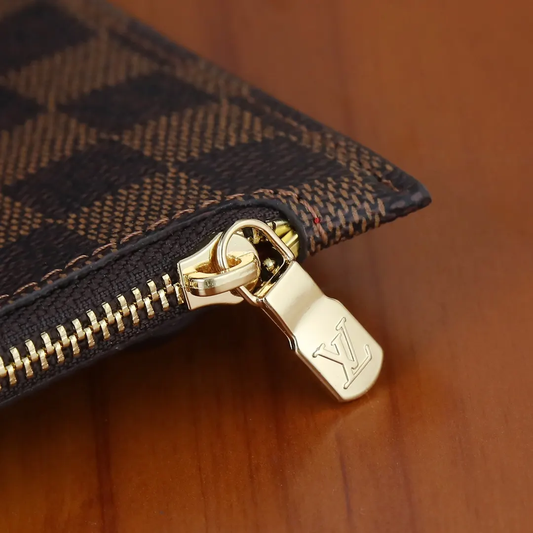 LV Neverfull 帆布 手拿包 精致手拿款