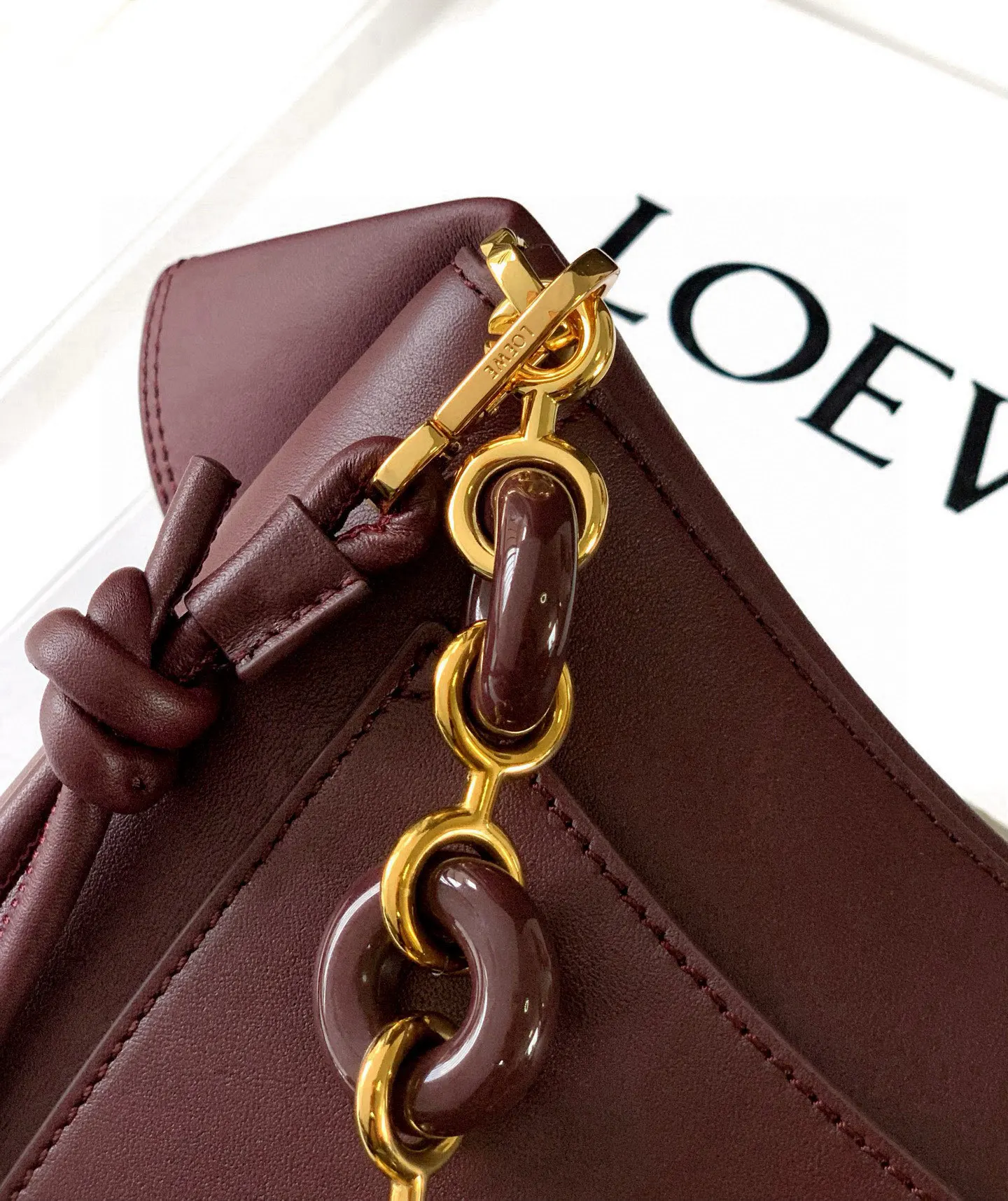 Chain Bag Lightweight Leather
