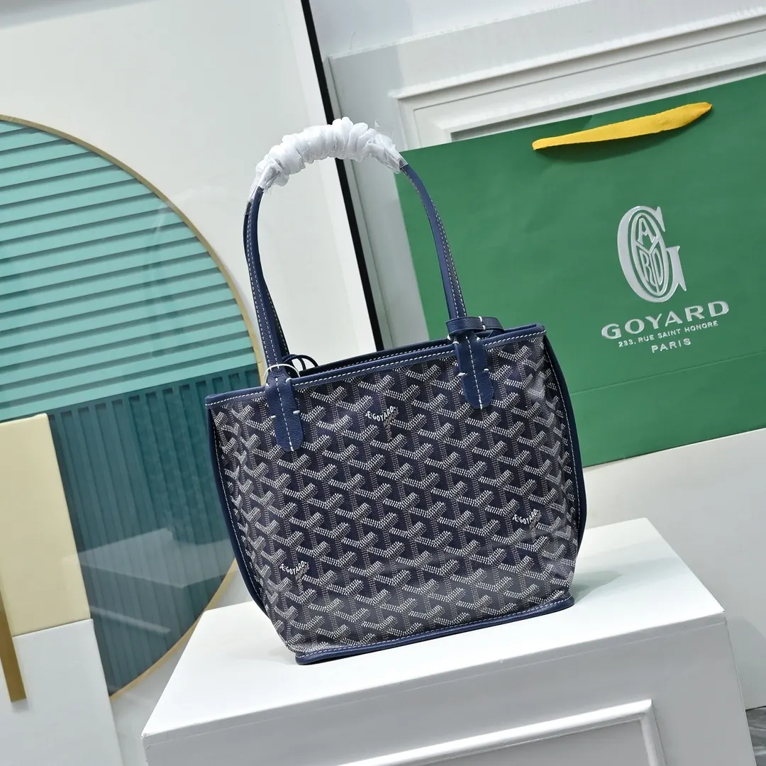 Goyard Tote Bag Leather