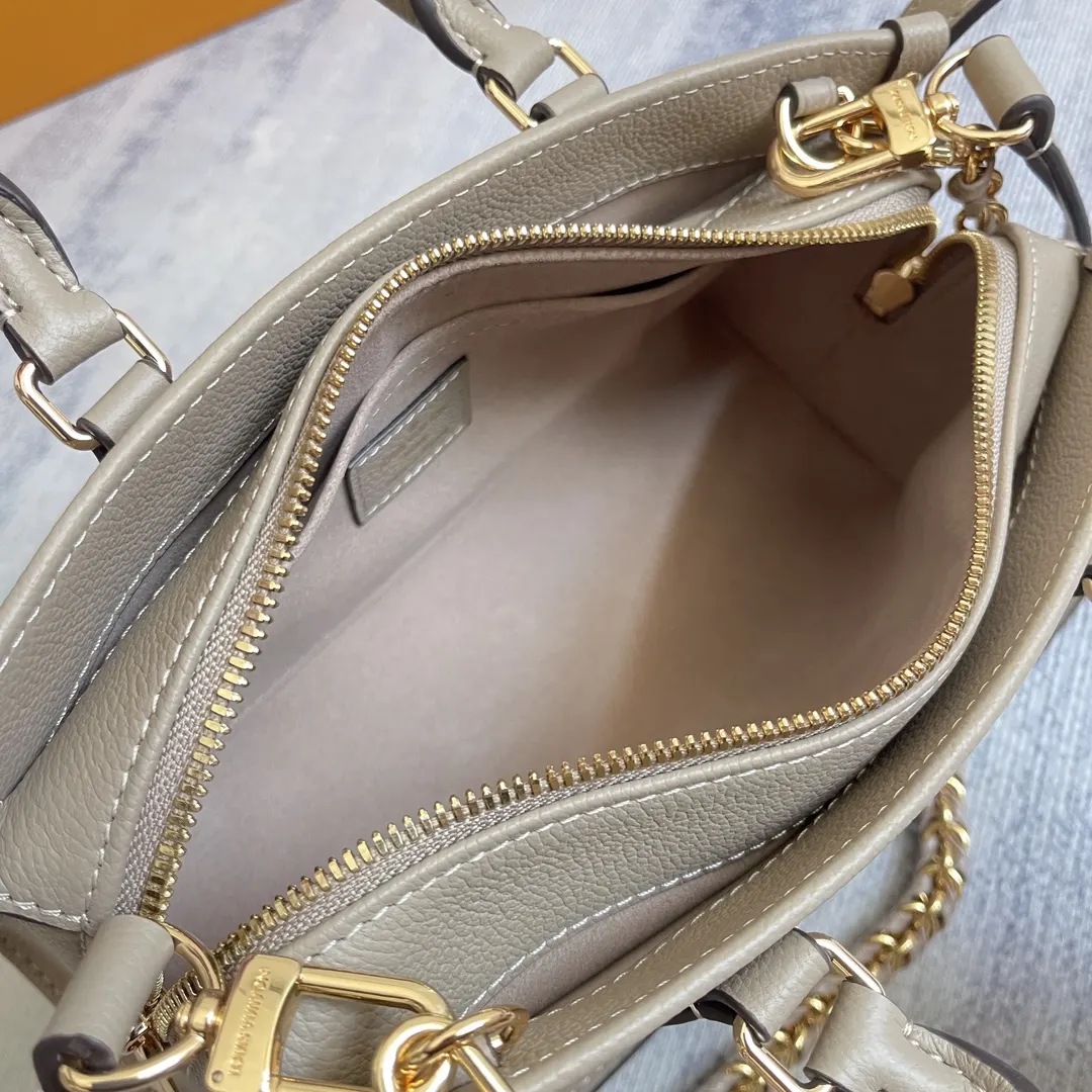 Black Gray Chain Bag