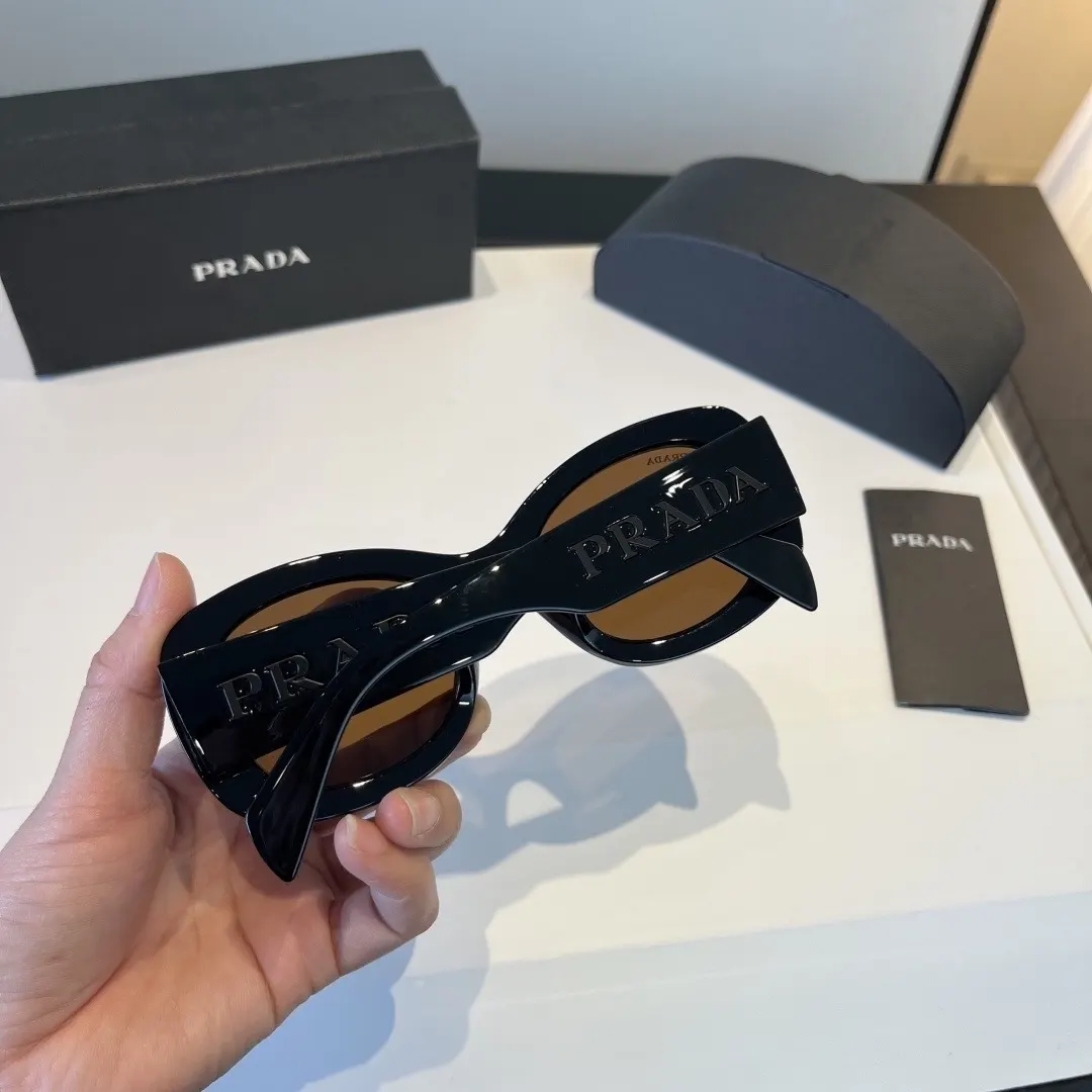 Prada 太阳眼镜 时尚遮阳 太阳镜
