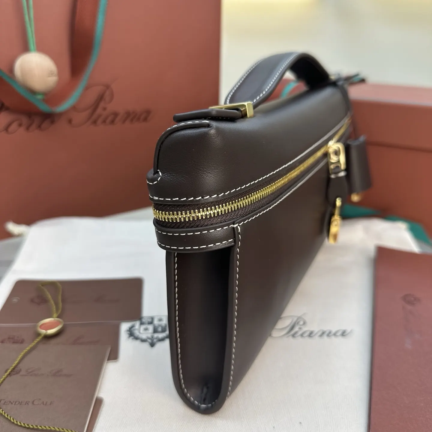 Saddle 牛皮 手拿包 精致手拿款