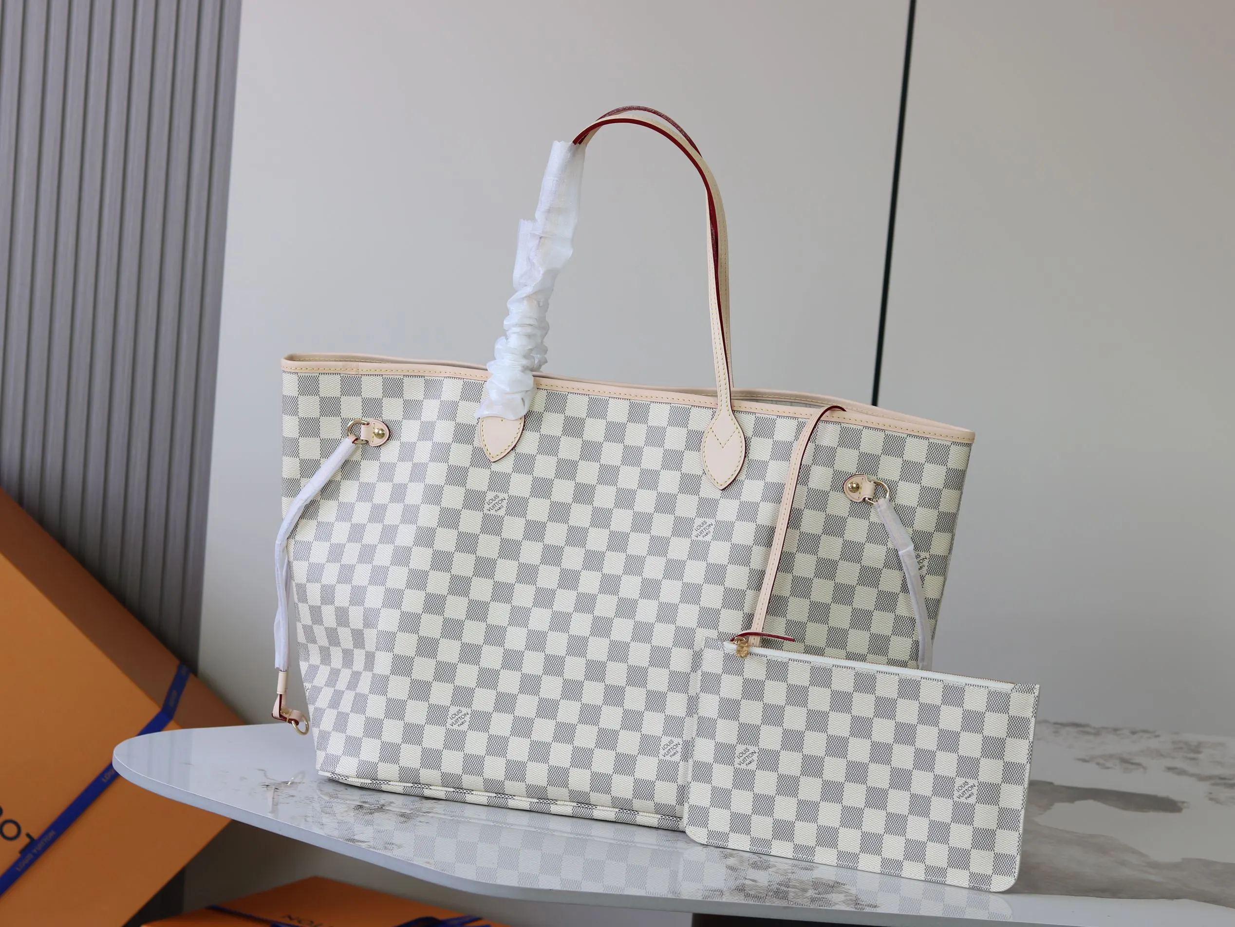 Neverfull 牛皮 托特包 大容量托特款