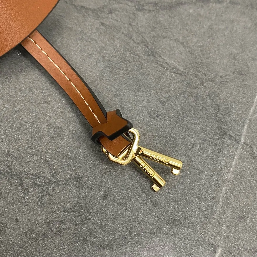 Triomphe 小牛皮 化妝包 便携收納款