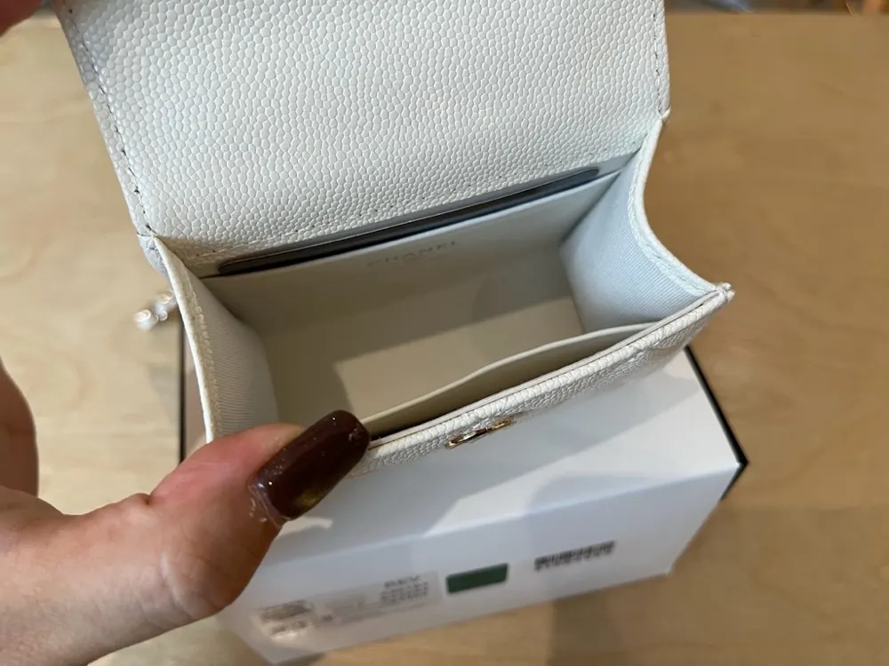 Chanel A96183 Leather Chain Bag