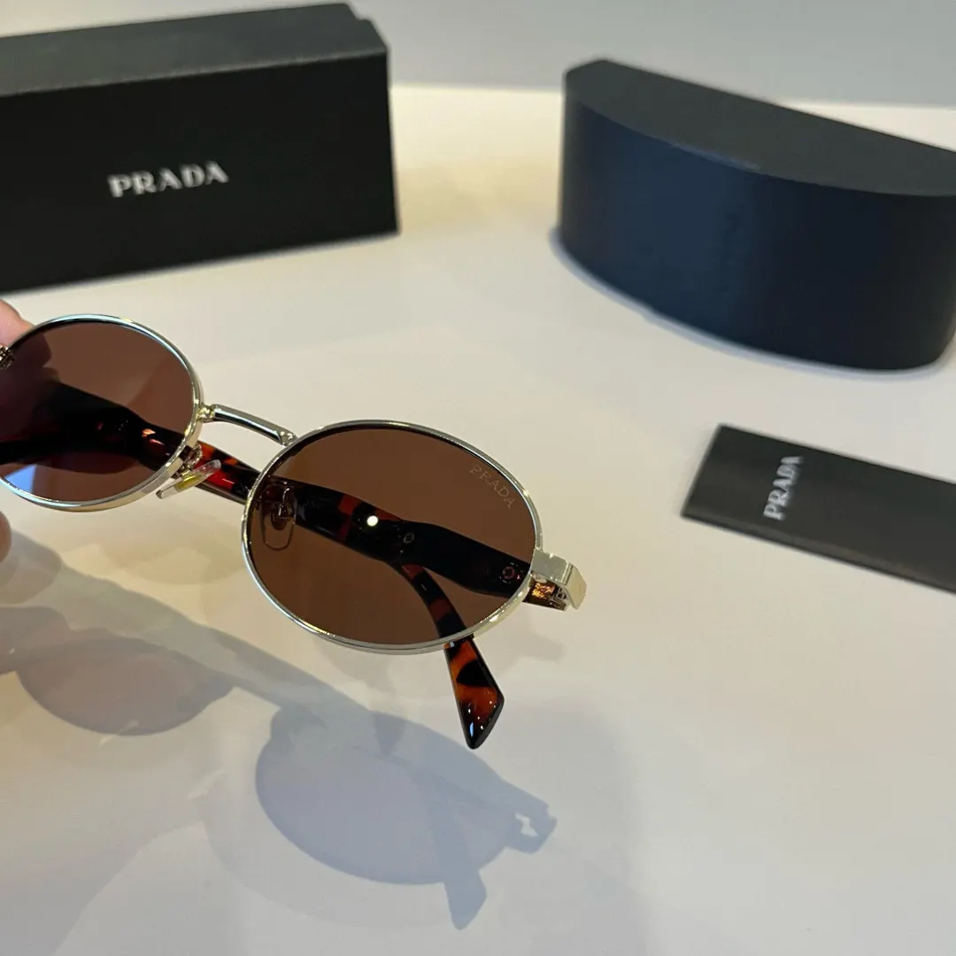Prada 太阳眼镜 时尚遮阳 太阳镜