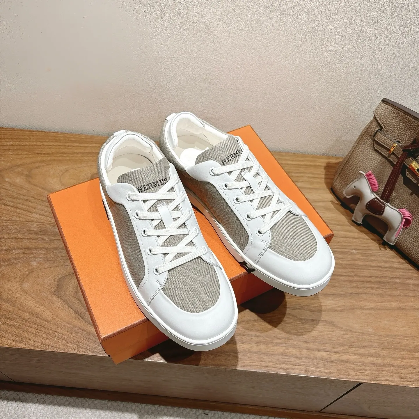 Hermès SS 运动鞋