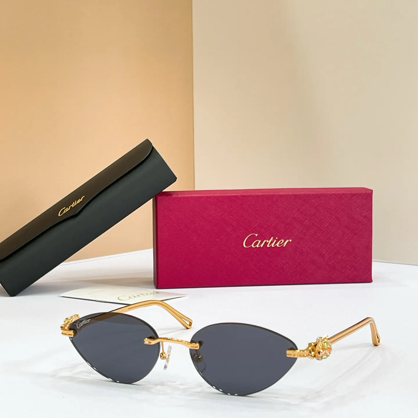Cartier 墨镜 时尚防晒款 款29