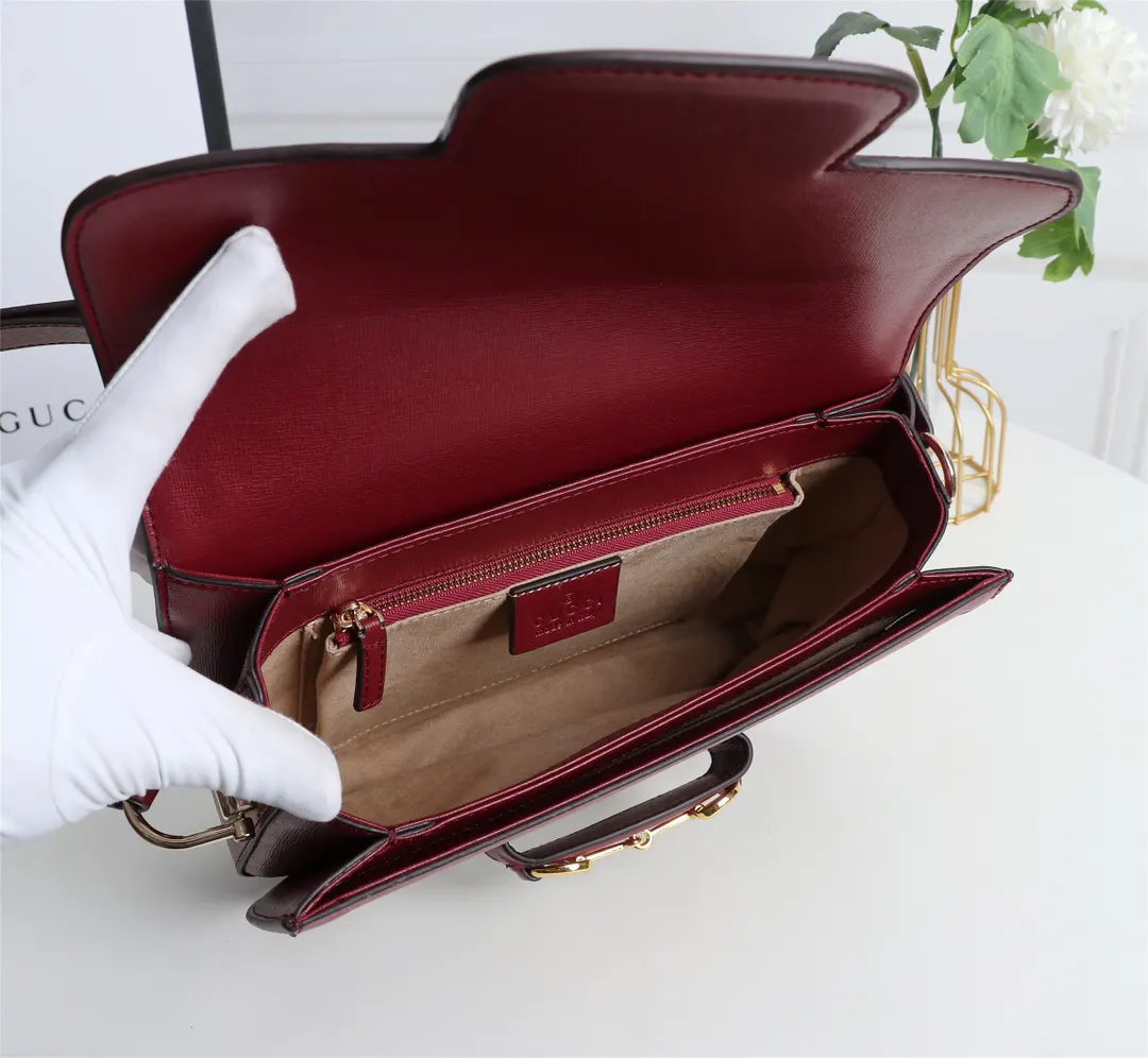 Gucci Horsebit 1955 棕色 Monogram 斜挎包