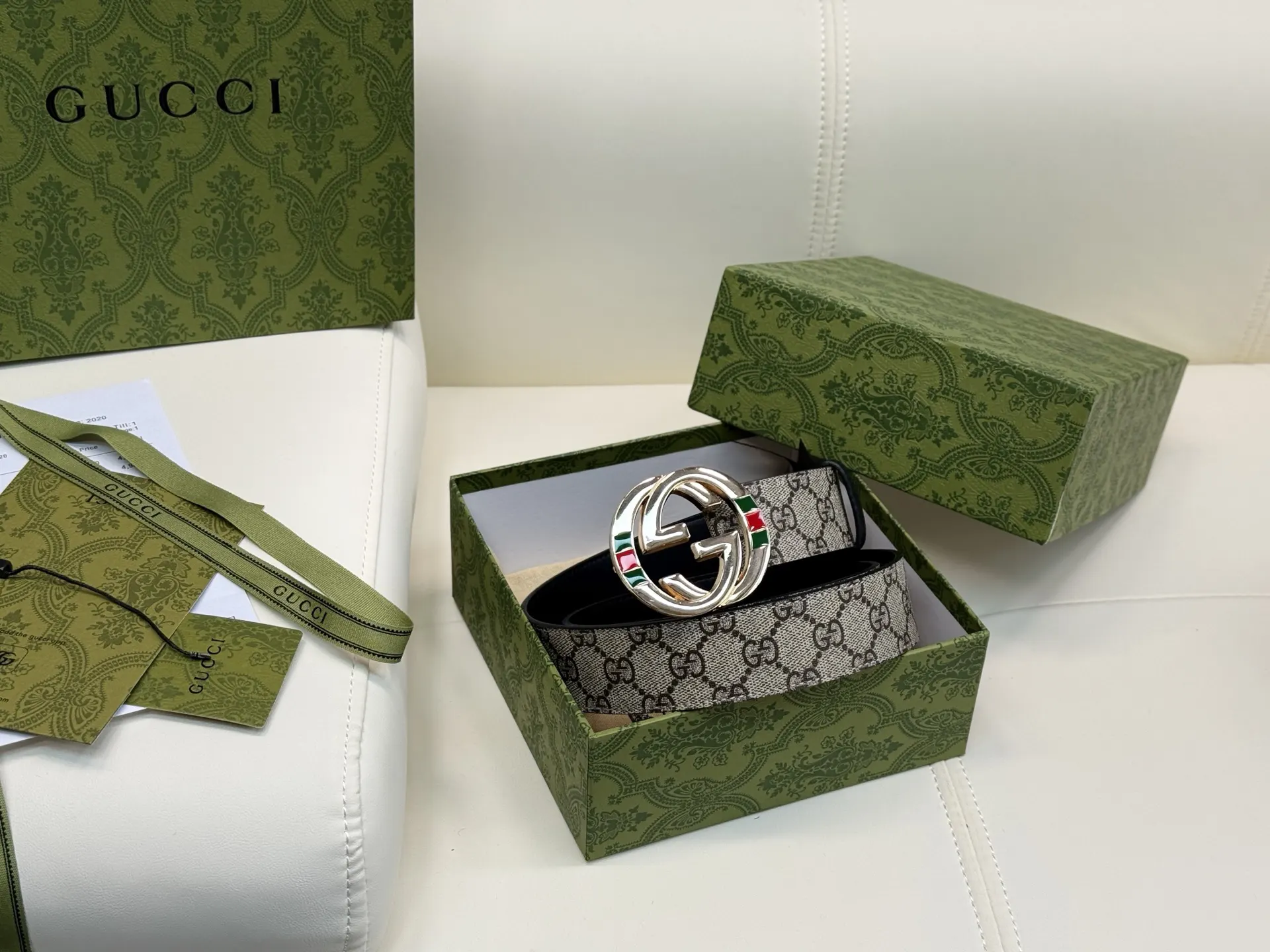 Gucci Double G 双G扣牛皮腰带