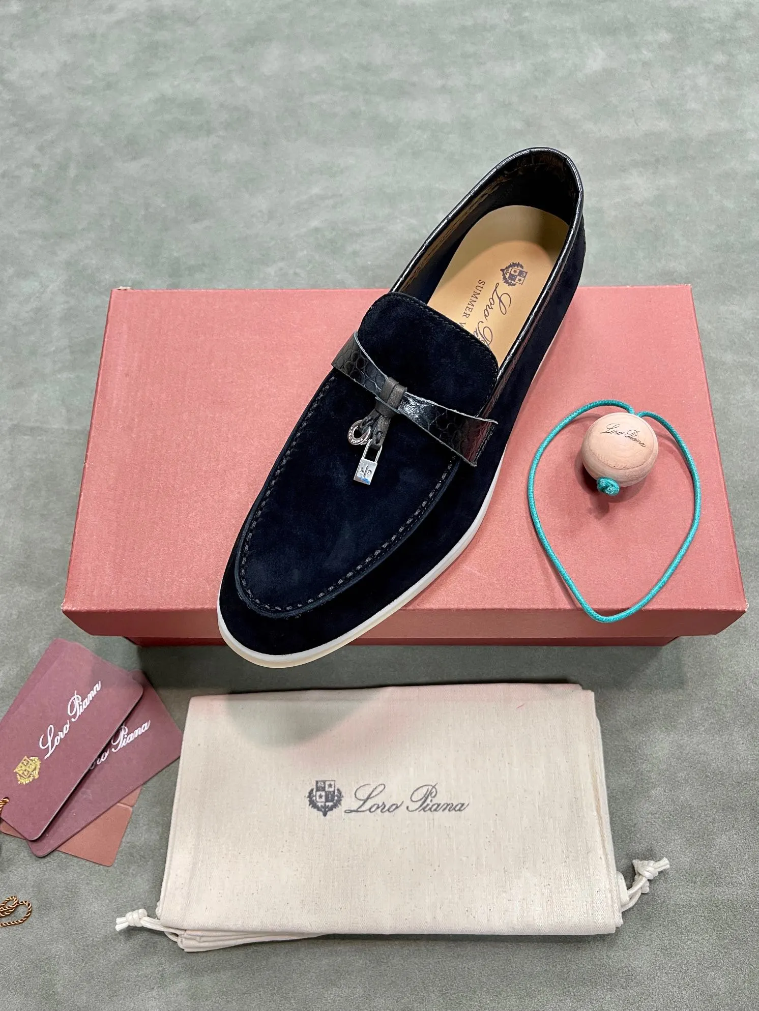 Hermès Loafers