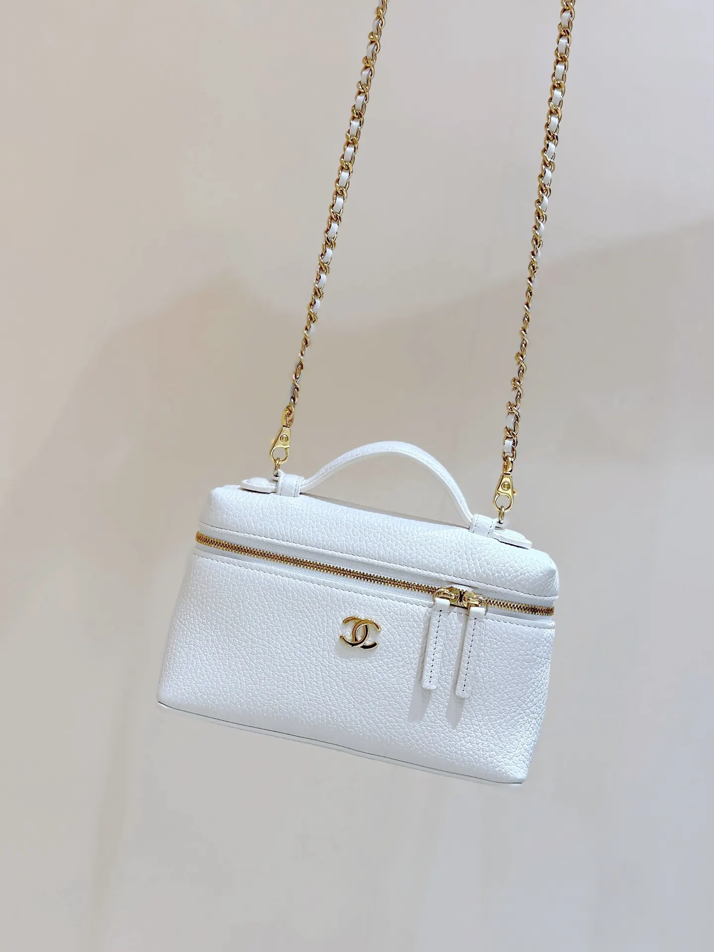 Cosmetic Pouch Premium Leather