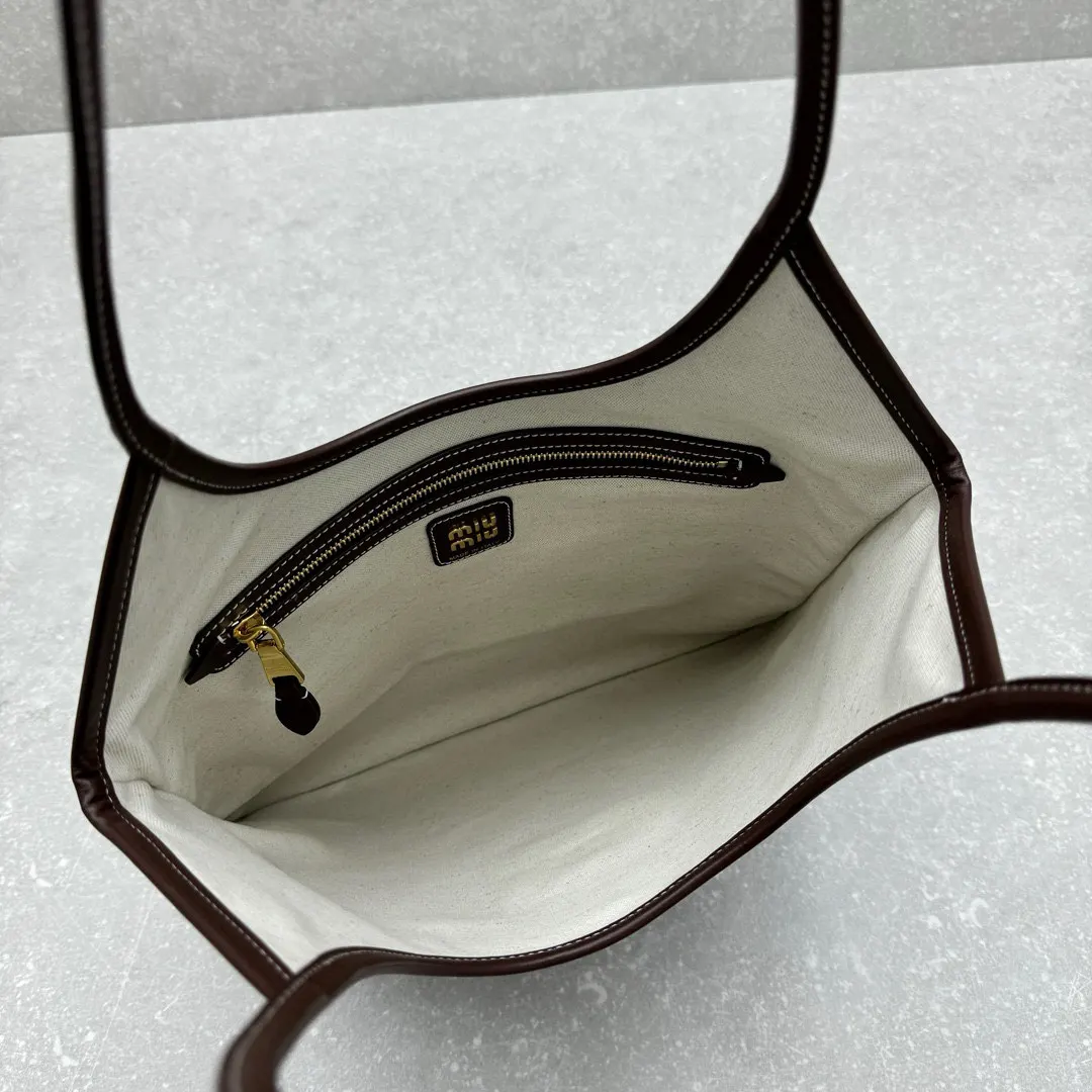 Miu Hobo 托特包 大容量托特款
