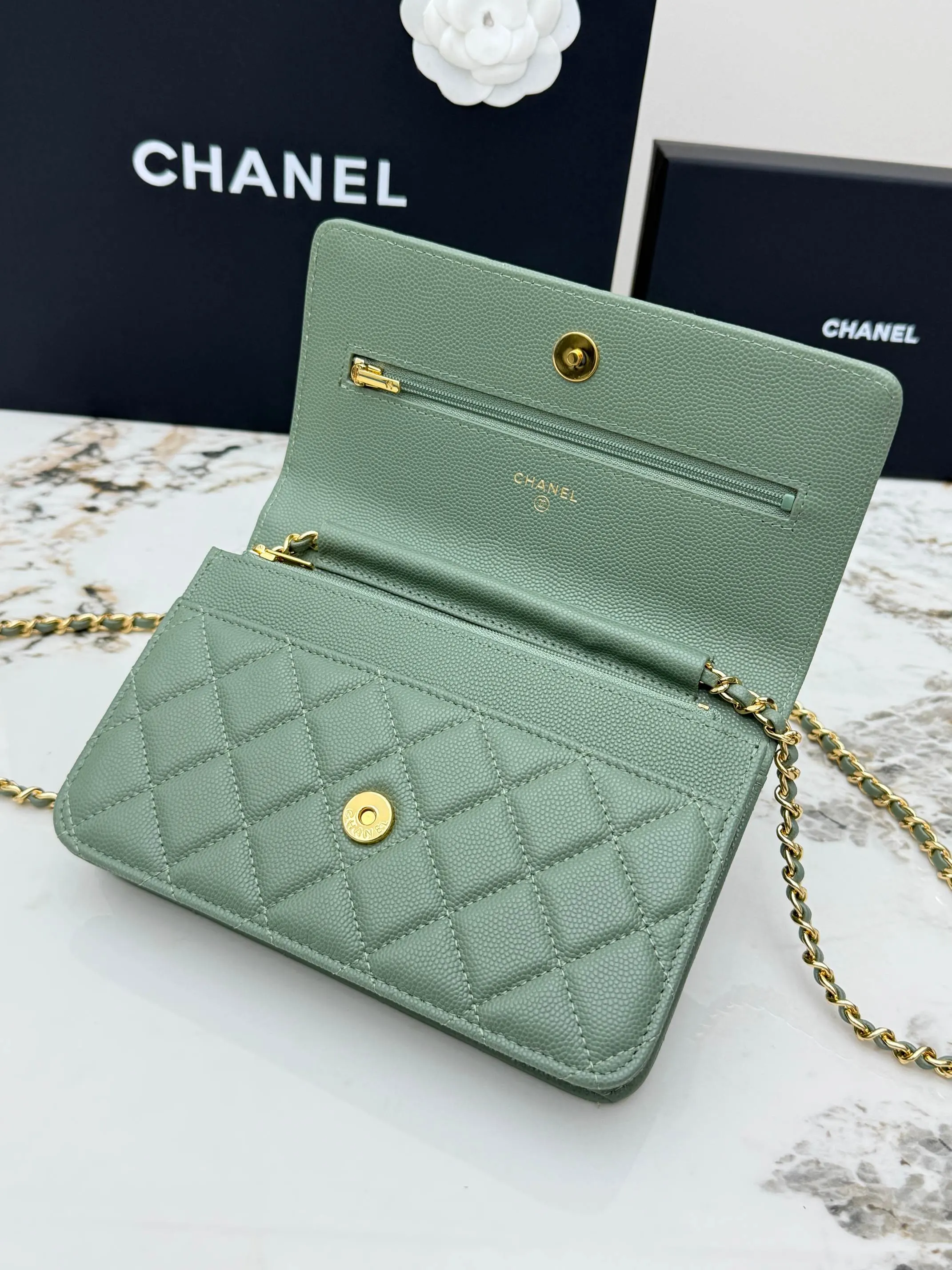 CHANEL 小牛皮 链条包 精致链条款