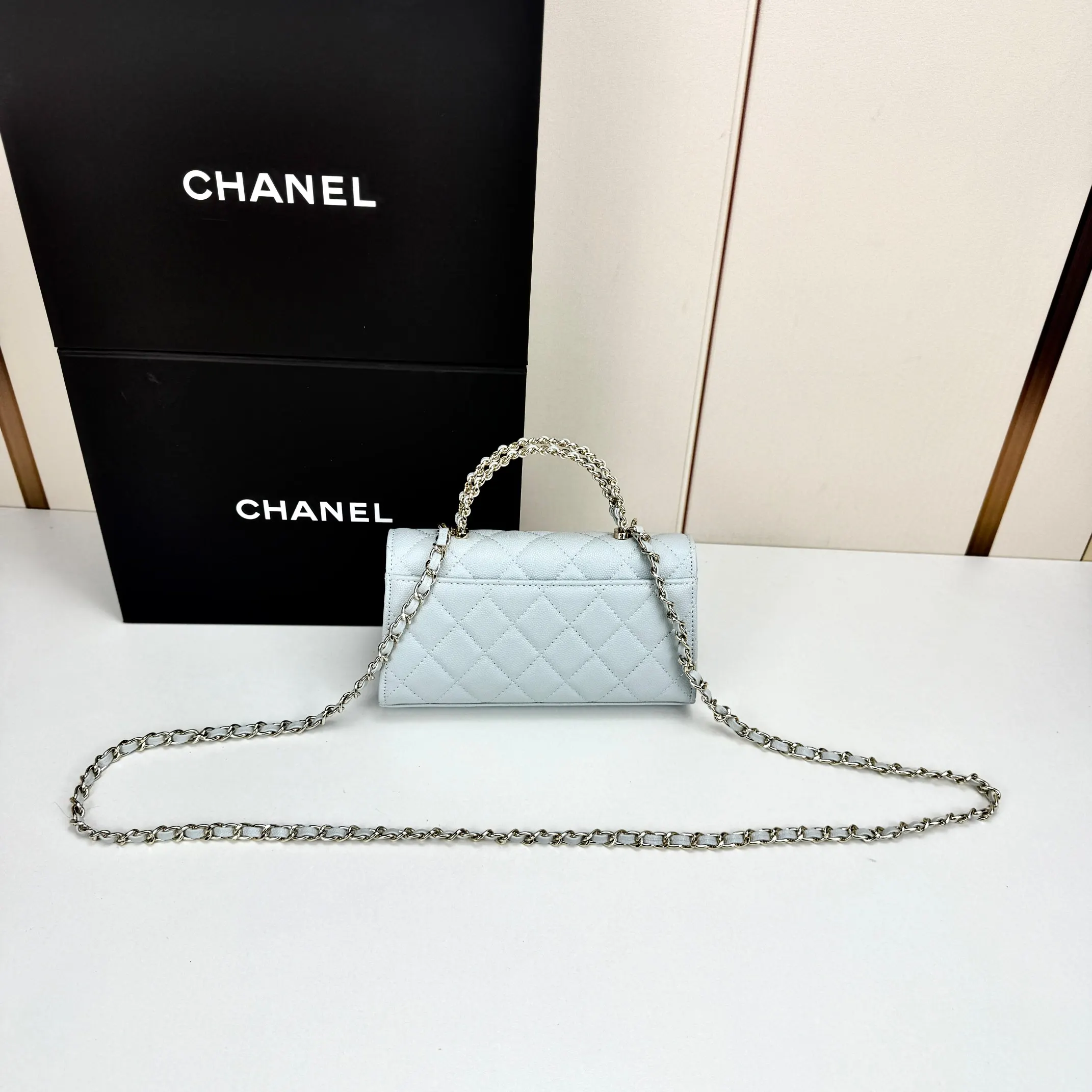 CHANEL Kelly 金色 手提包 精选款