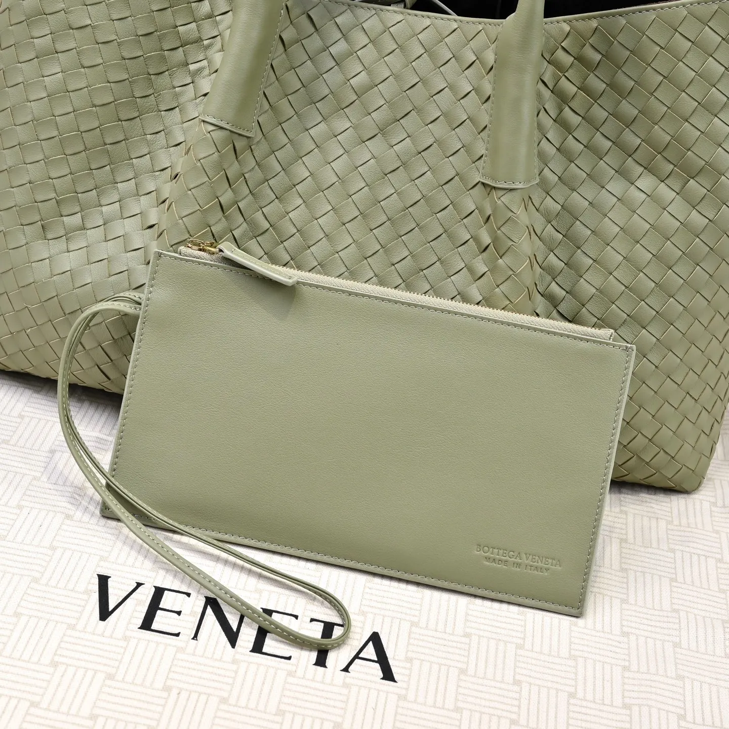 Bottega Veneta 牛皮 托特包 大容量托特款