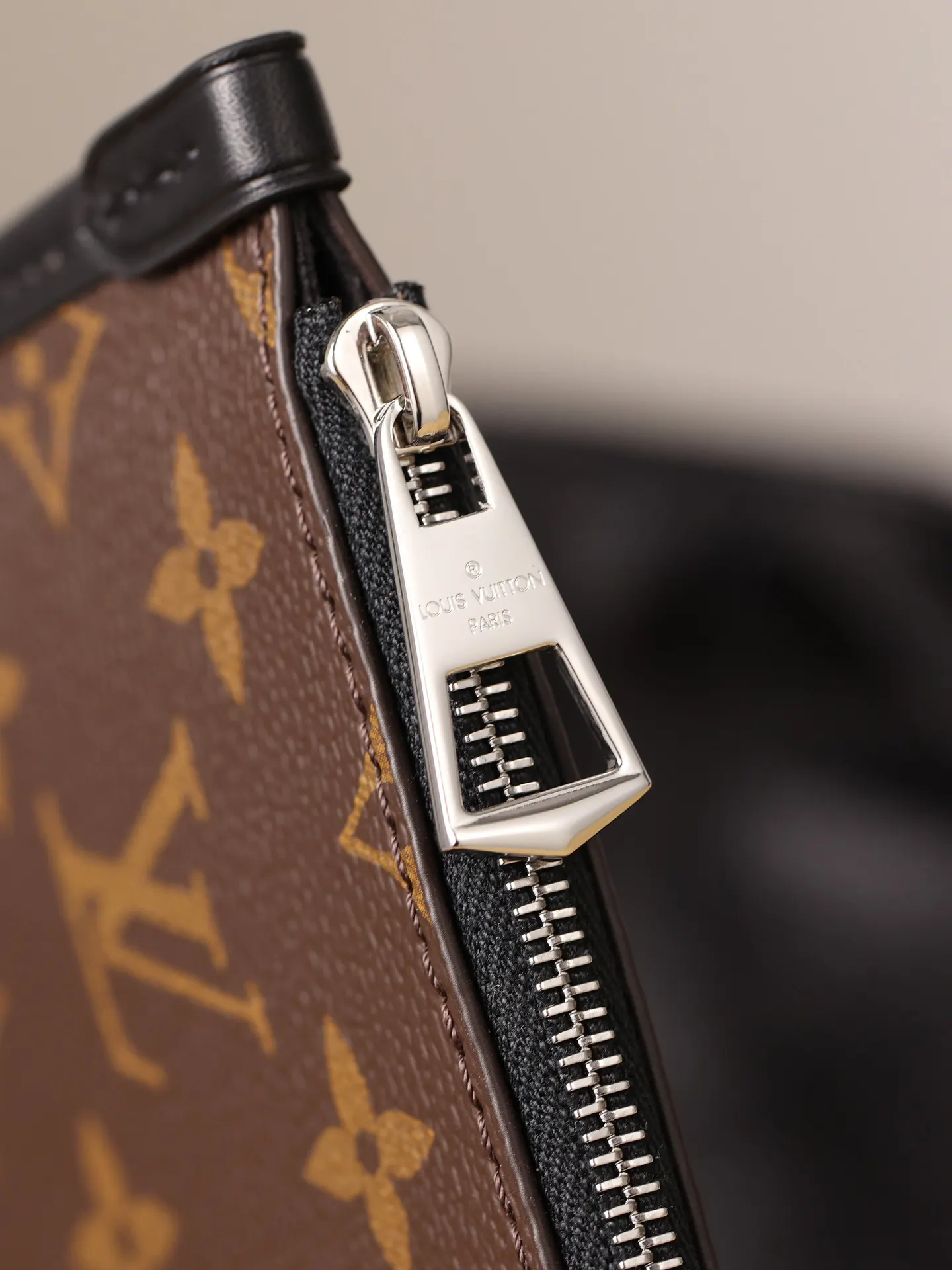 CarryAll 羊皮 跳码渠道级 中号羊皮 Ca 托特包 大容量托特款