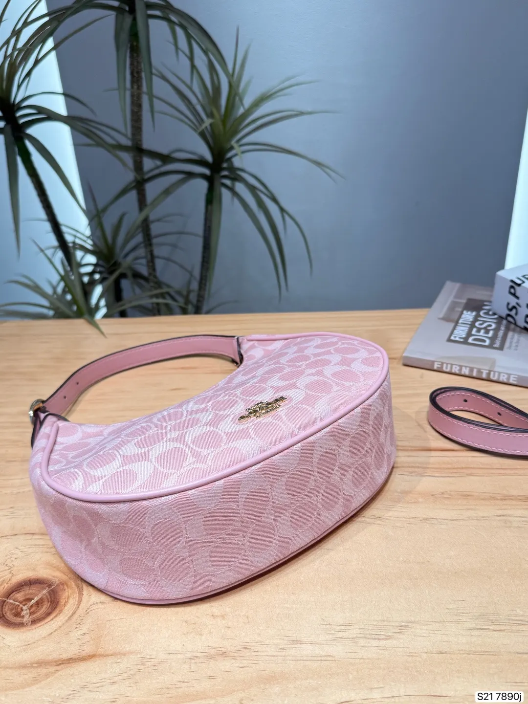 Coach 老花 粉色 帆布 收纳包 旅行收纳款