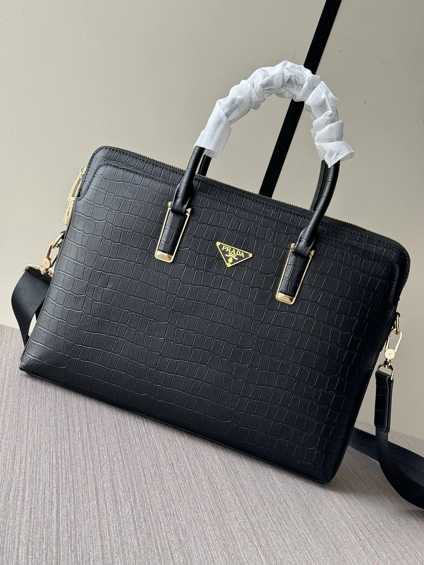 Prada 黑色 小牛皮 公文包 商務通勤款
