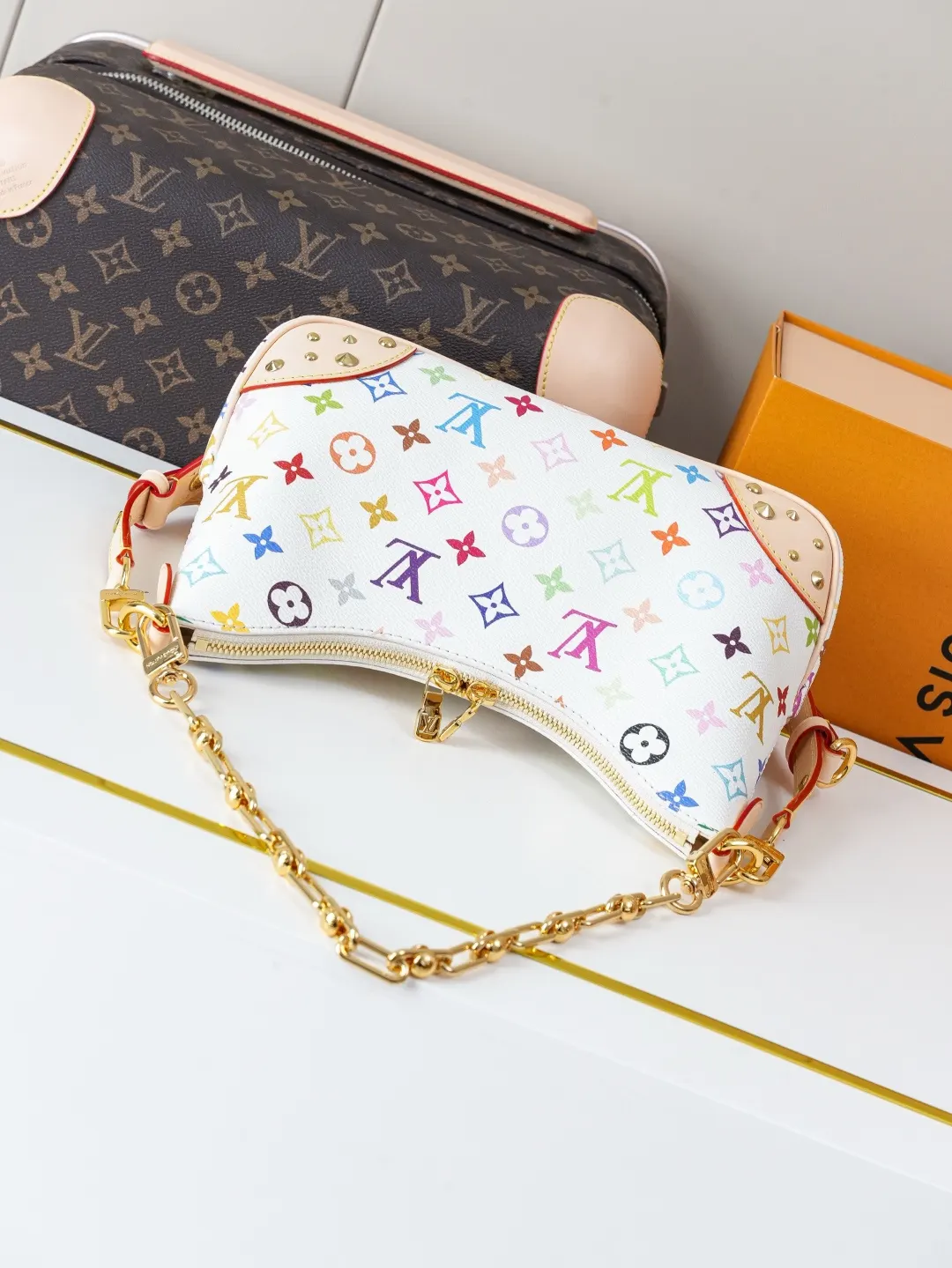 Louis Vuitton Chain Bag Canvas