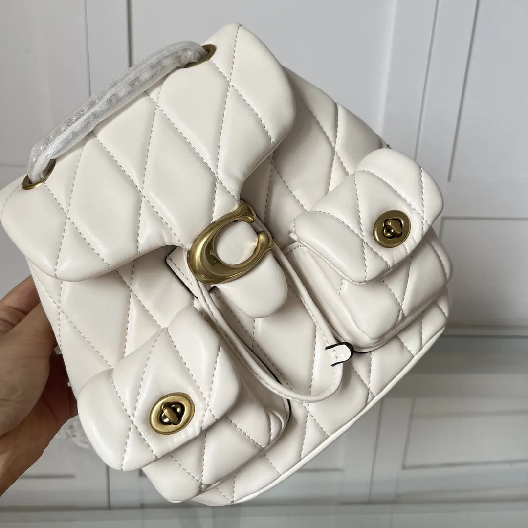 Coach 羊皮 雙肩包 实用雙肩款
