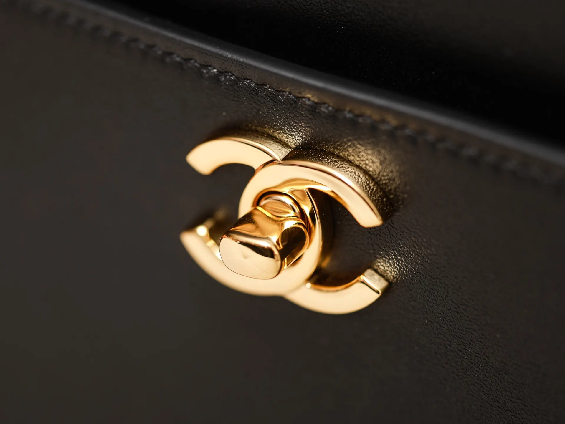 CHANEL 小牛皮 Cerf托特 购物袋 通勤颜值 Cerf 托特包 大容量托特款
