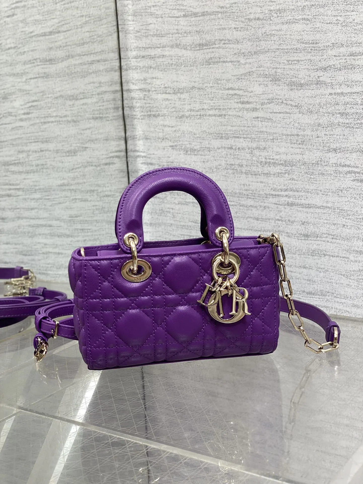 Dior 紫色 羊皮 进口 羊皮横款迷你戴妃包 紫色D Joy bag羊 鏈條包 精致鏈條款
