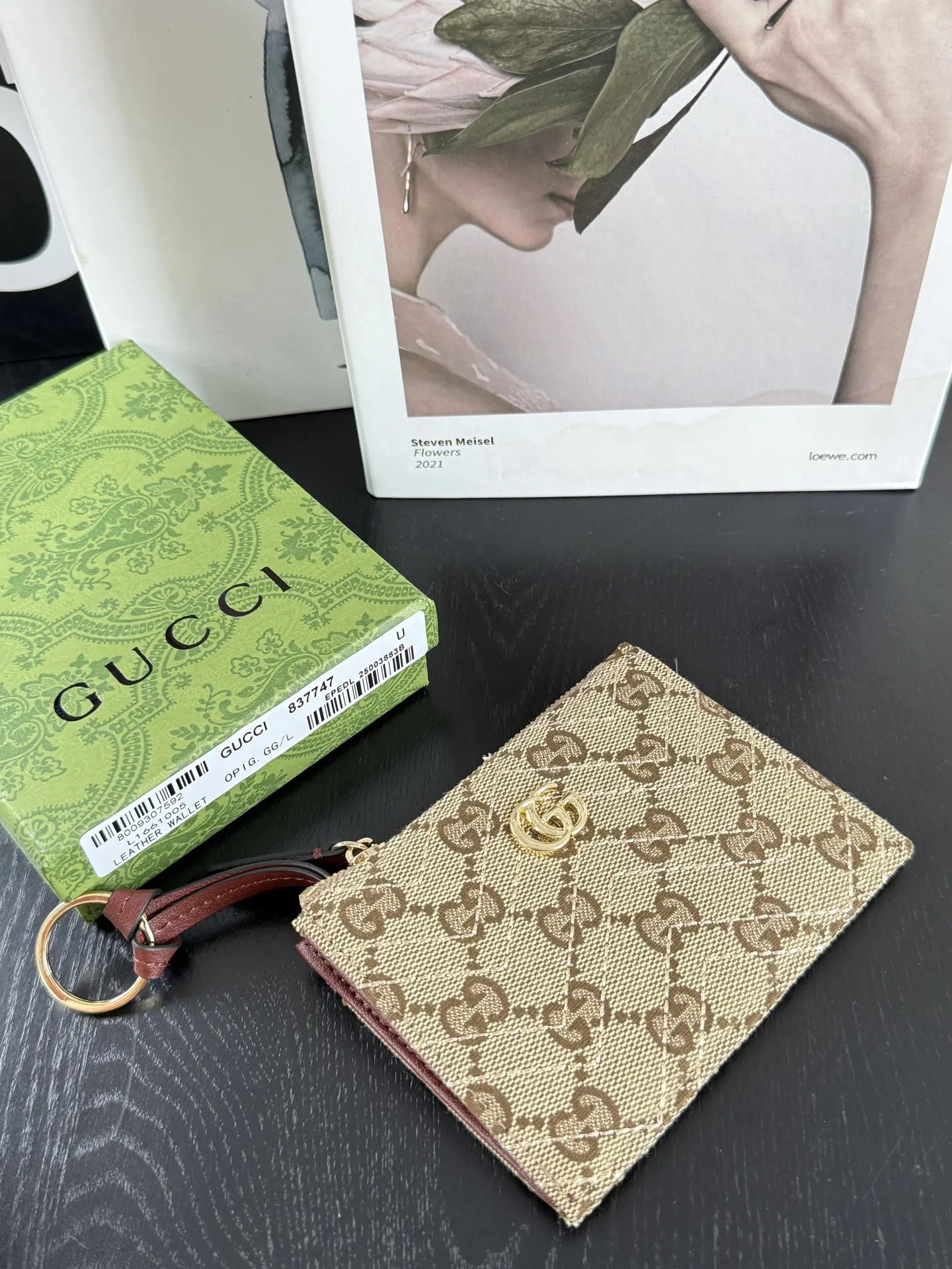 Gucci GG Supreme Monogram 錢包