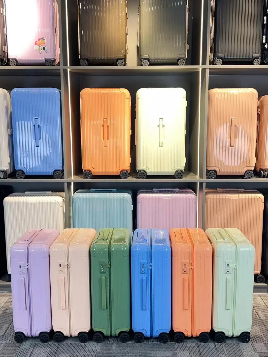 日默瓦 锁 假日橙 海洋藍 薄荷綠 欧码 行李箱 旅行拉杆款 輕便出行款(數字9) 日默瓦 锁 假日橙 海洋藍 薄荷綠 欧码 行李箱 旅行拉杆款 輕便出行款(數字9)