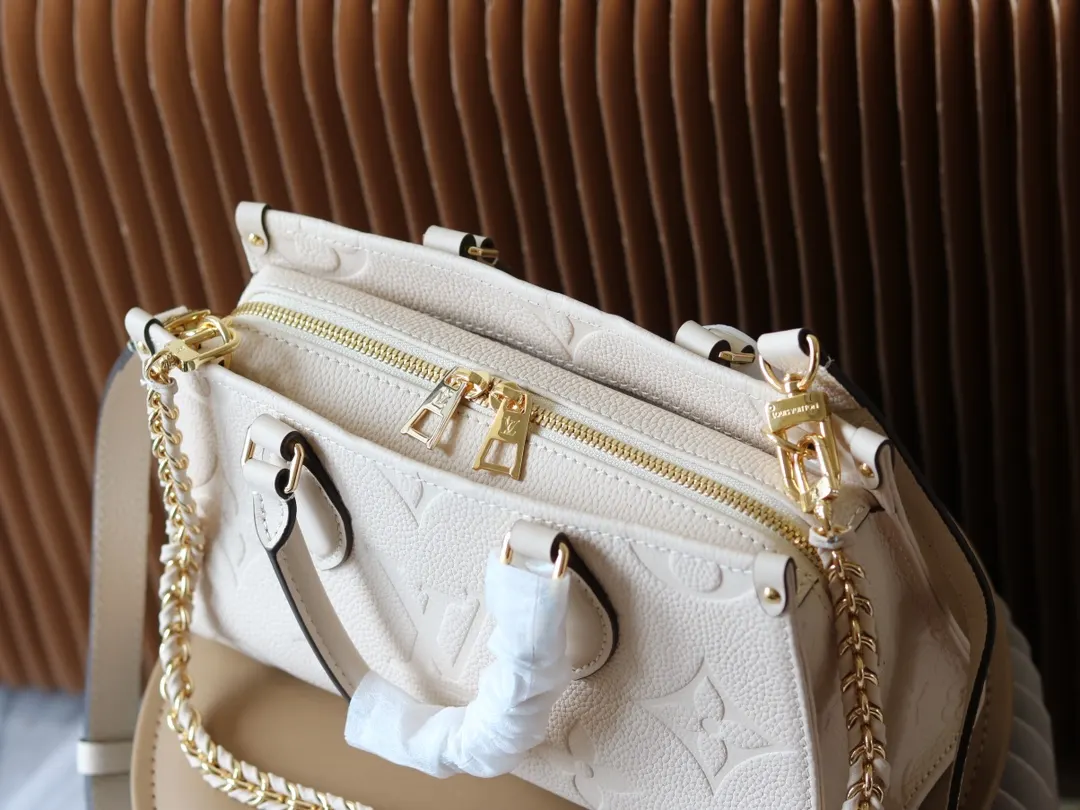 Black Gray Chain Bag