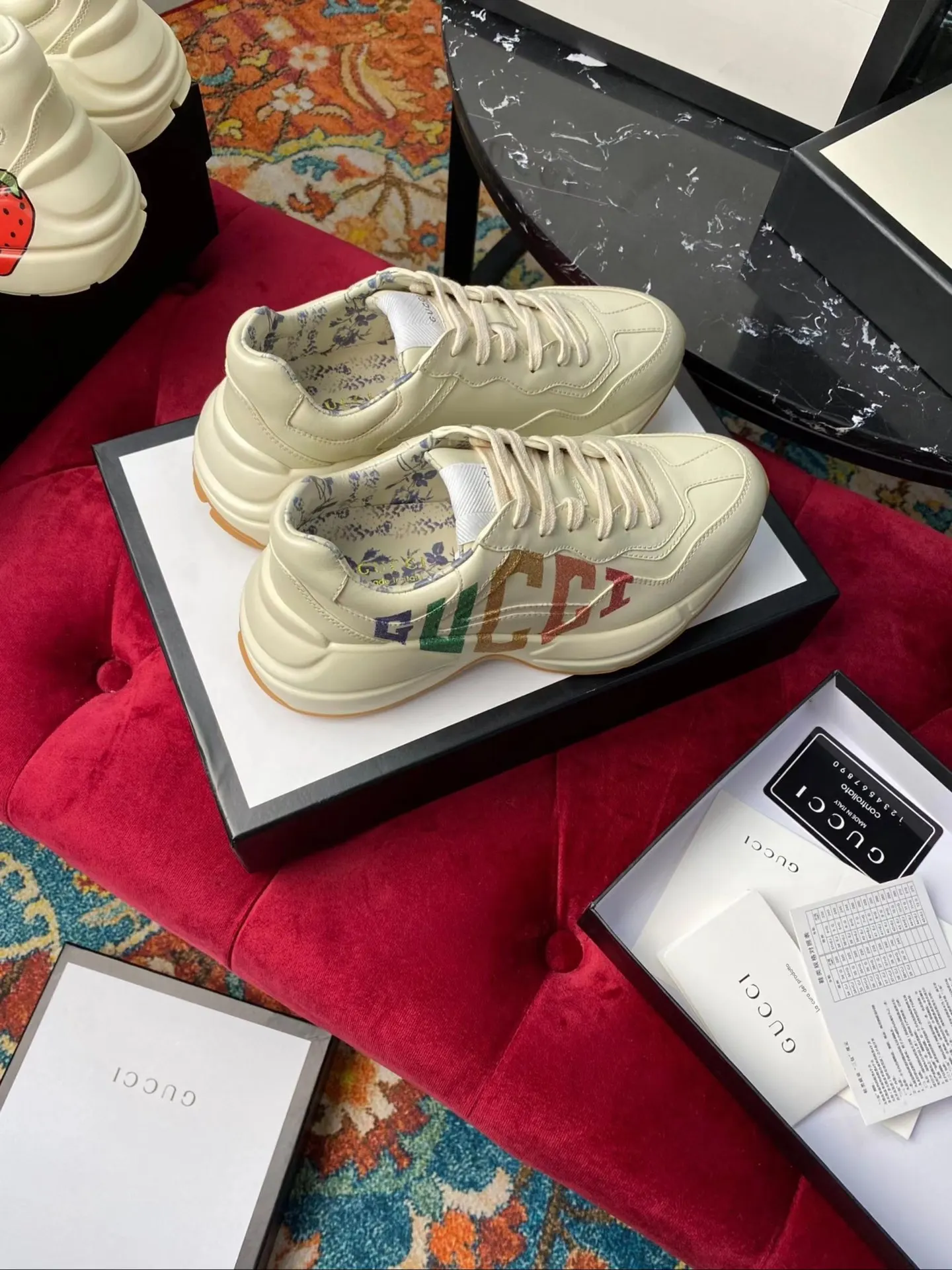 Gucci Logo休闲运动鞋