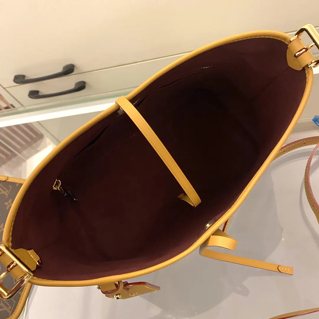CarryAll 帆布 手拿包 精致手拿款