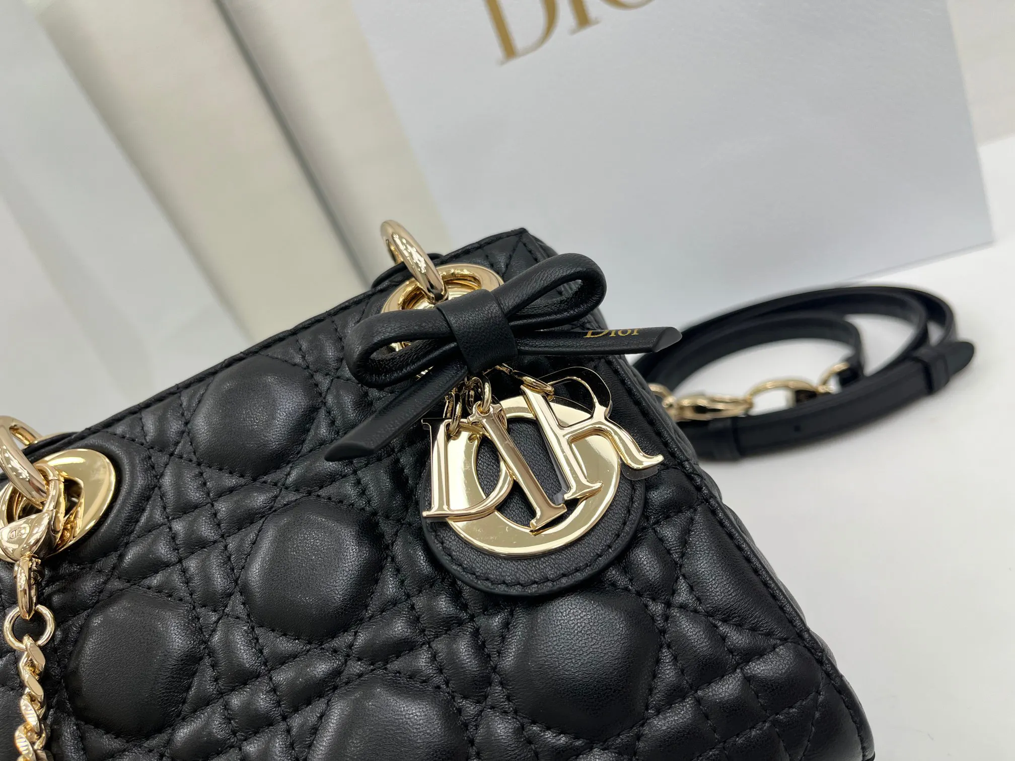 Dior Lady Dior Lady Chain Bag Handheld Crossbody