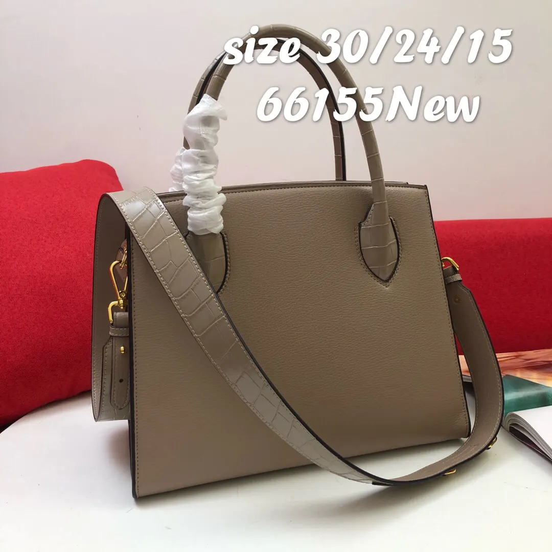PRADA 鳄鱼皮 牛皮 手提包 日常通勤款
