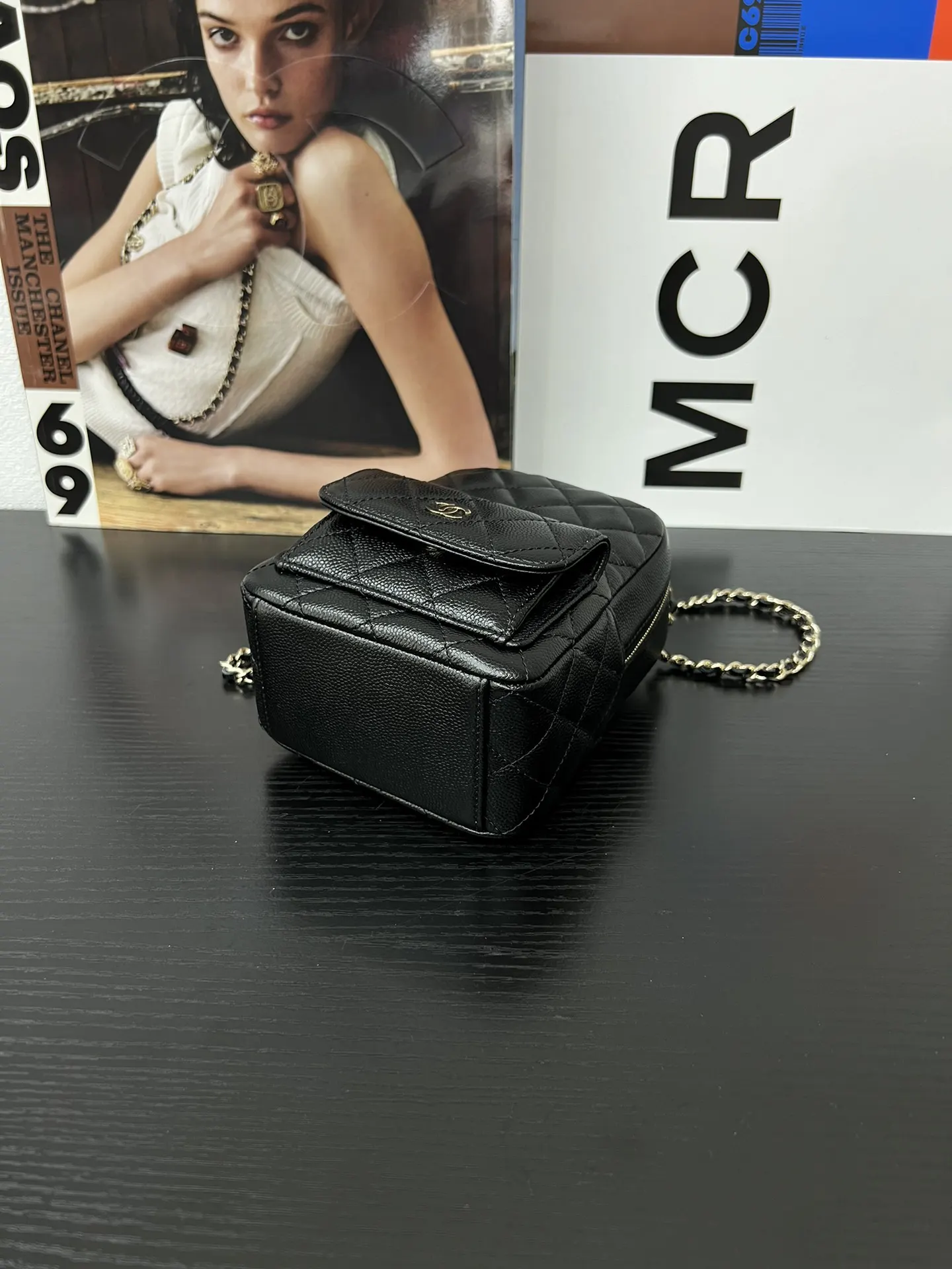 Chanel 黑色牛皮鏈條雙肩包 復古通勤