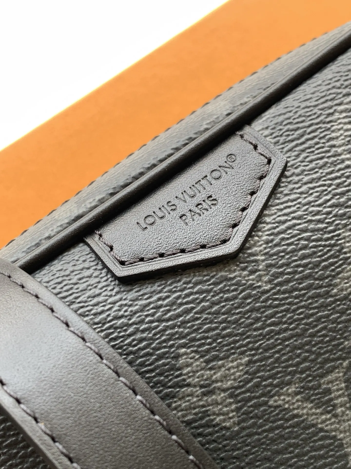 LV 黑色压纹邮差包 单肩斜挎款 复古款｜ORBUYBAG 岚奢包高端时尚精品