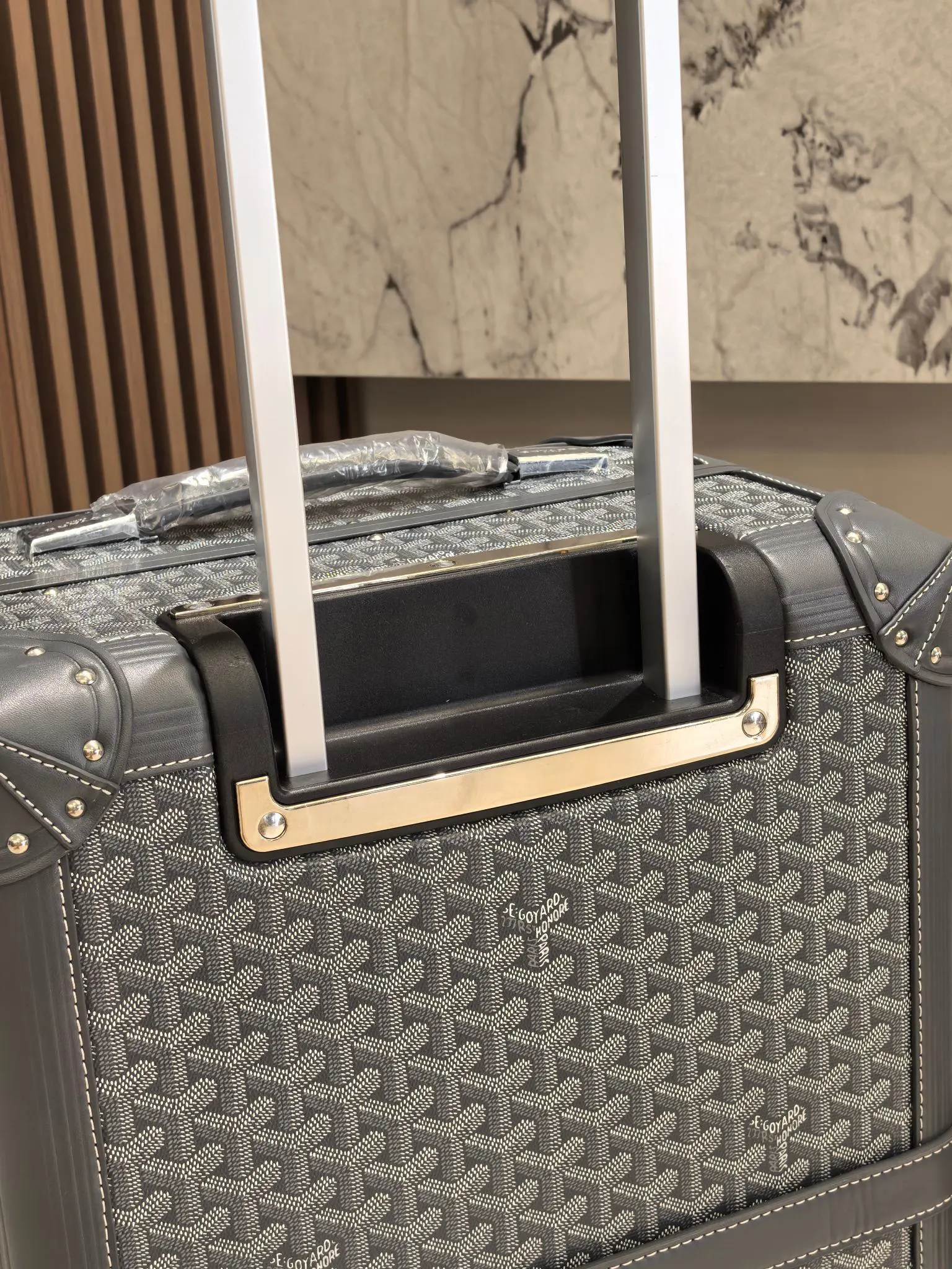 Goyard 戈雅 寸登机箱 全手工精心打造 行李箱 旅行拉杆款 輕便出行款