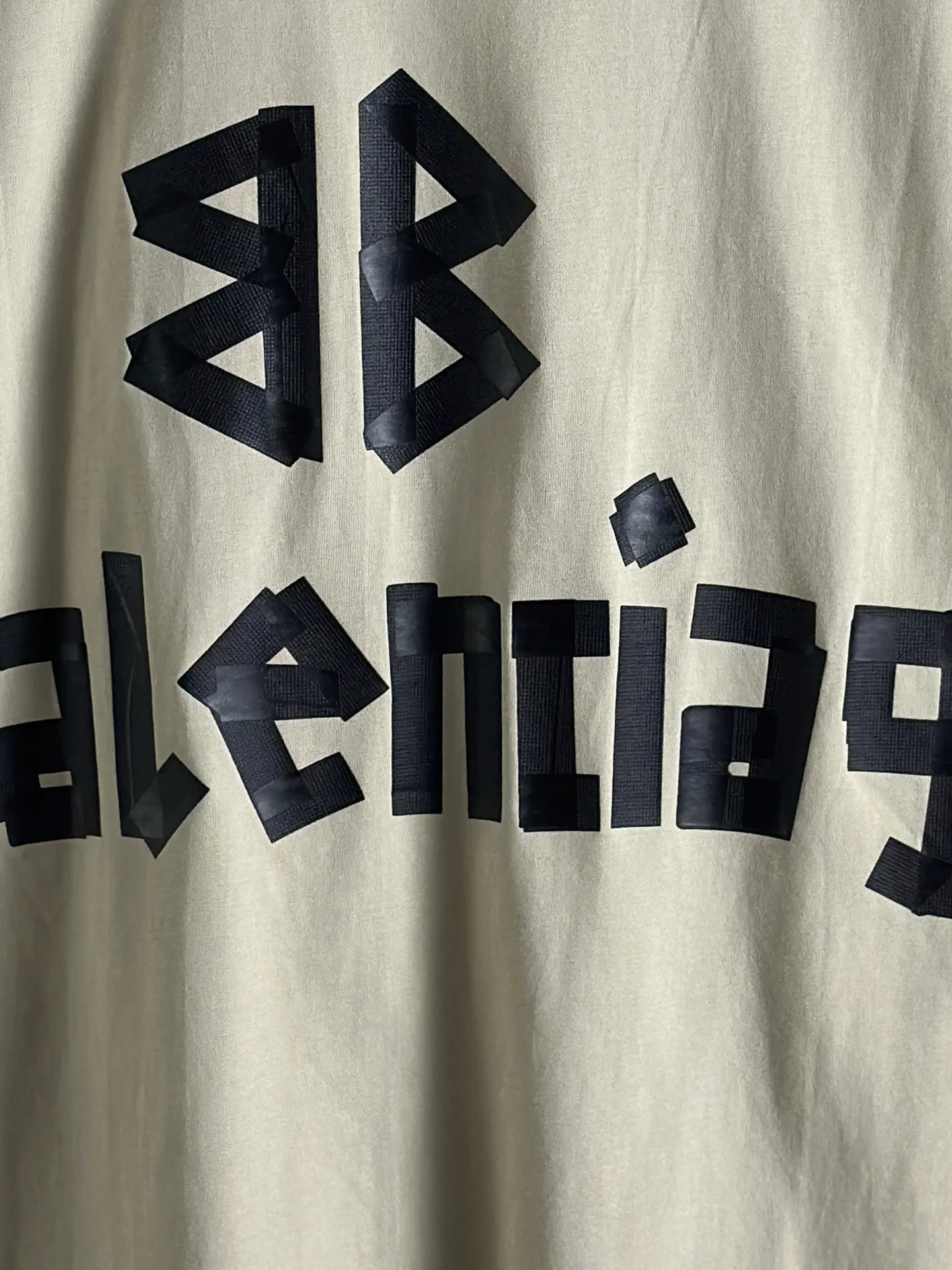 Balenciaga 杏色 短袖T恤 街头休闲款