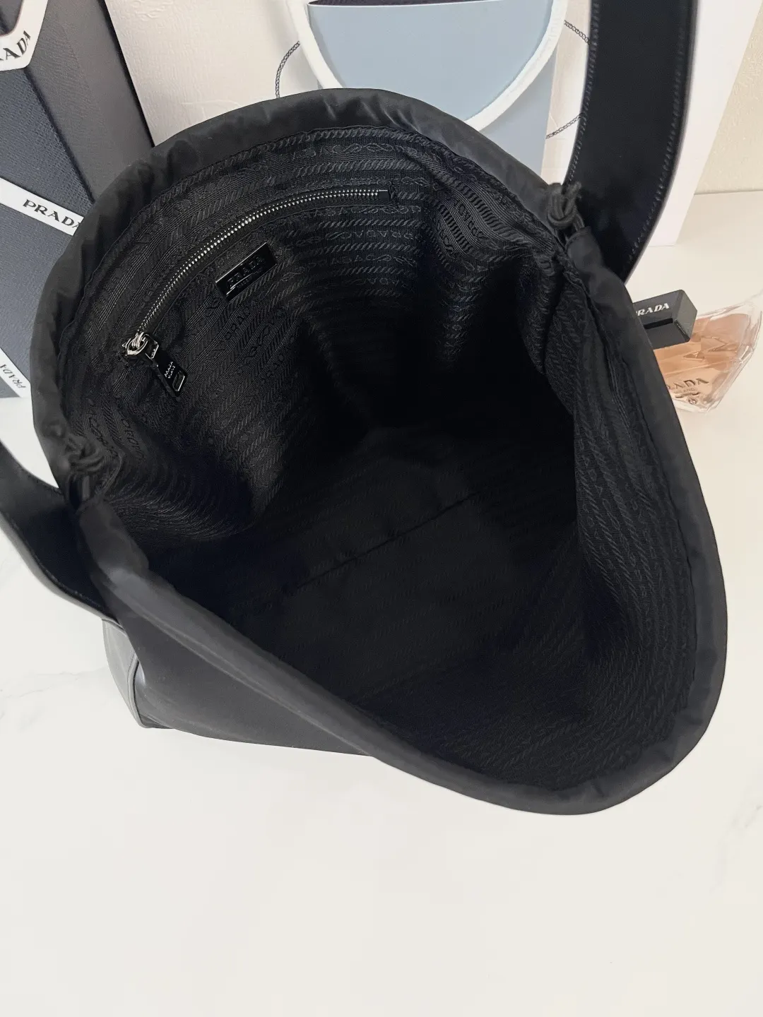 牛皮 腋下包 实拍款01 精選款(數字8) 牛皮 腋下包 实拍款01 精選款(數字8)