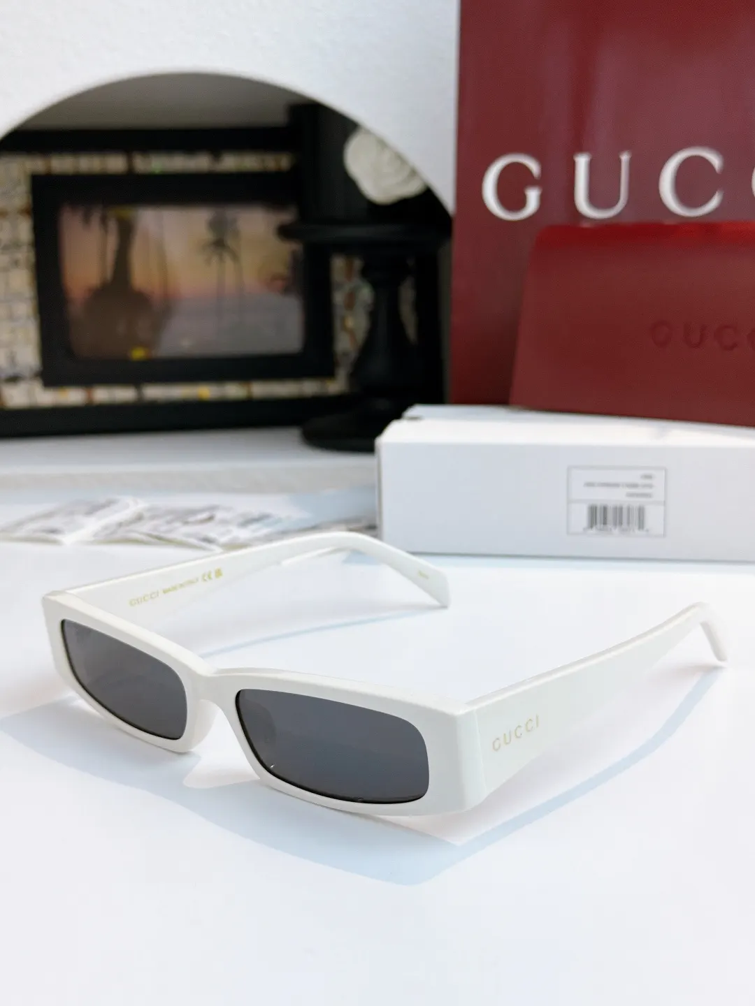 Gucci Rectangular Sunglasses Black