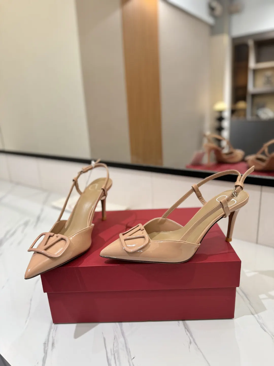 Valentino Image 6 Valentino Image 6