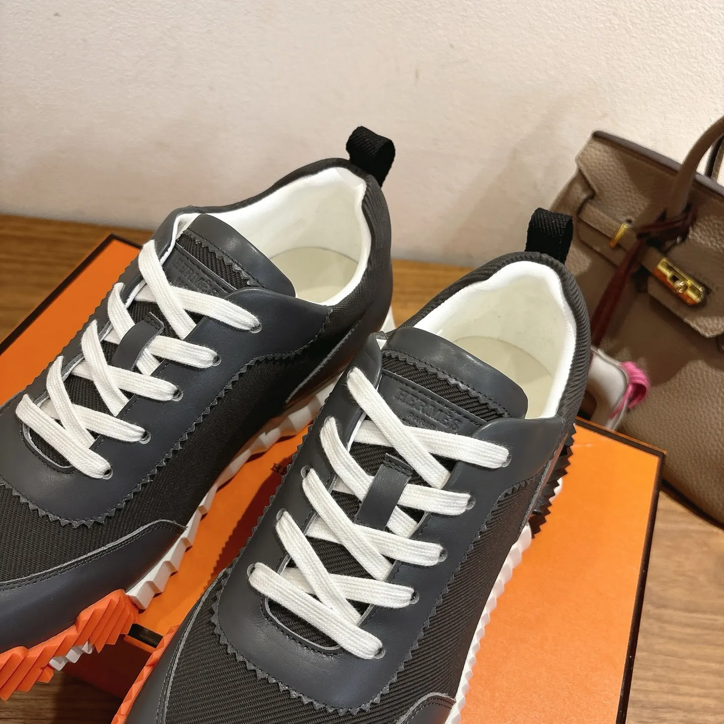 Hermès SS 运动鞋