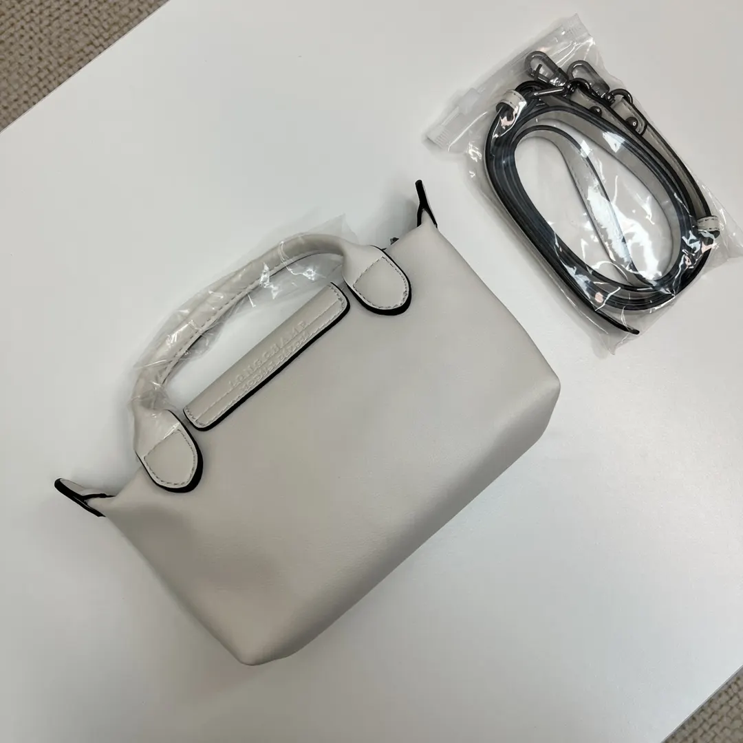 白色 手提包 通勤手提款