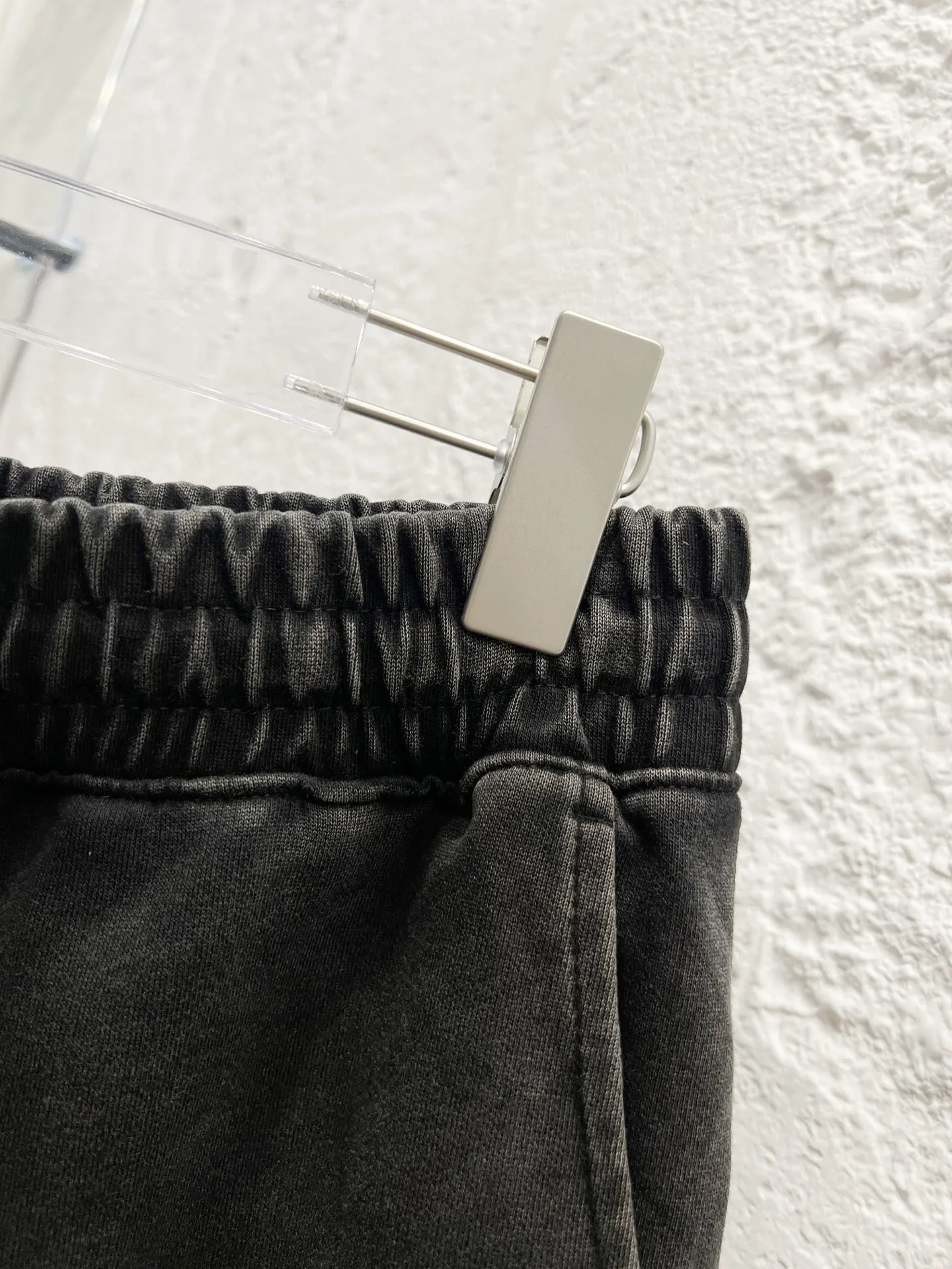 PRADA 短裤 休闲宽松款