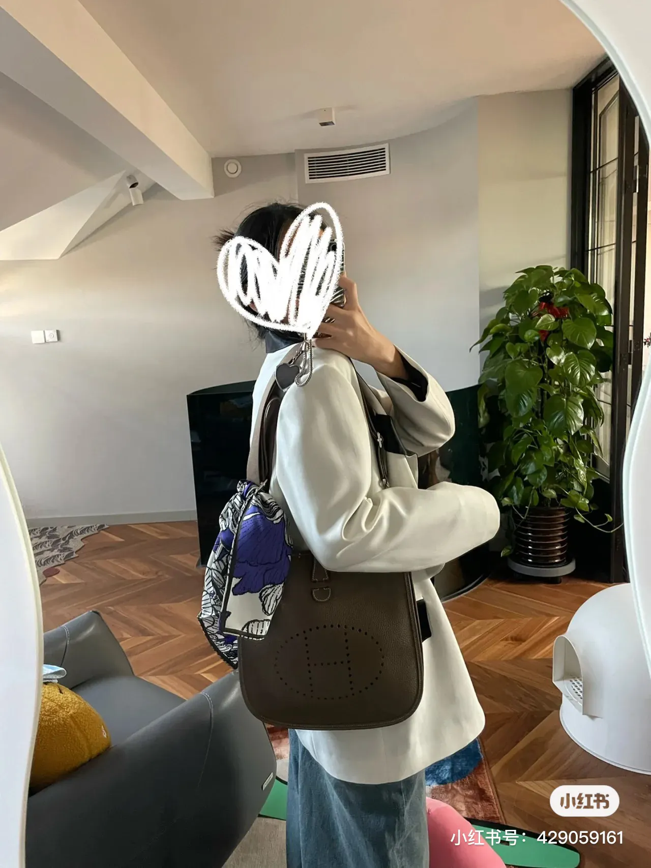 Crossbody Bag Lightweight Image 9 Crossbody Bag Lightweight Image 9