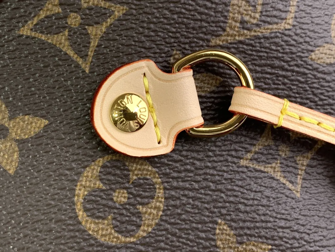 Louis Vuitton Monogram Clutch Bag Canvas