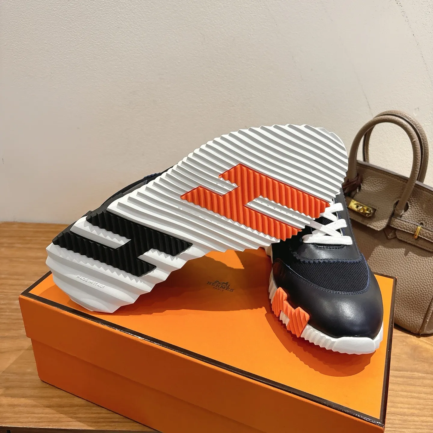 Hermès SS 运动鞋