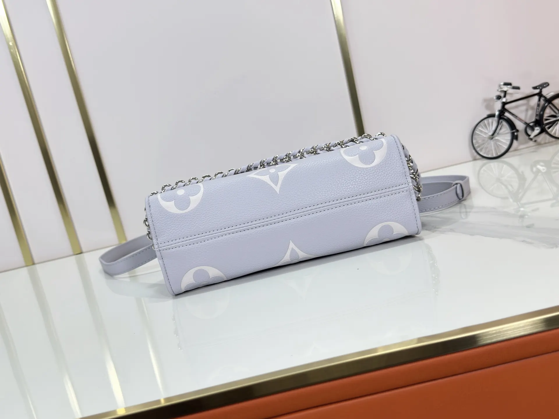 LV Mo鏈條包 精致鏈條款